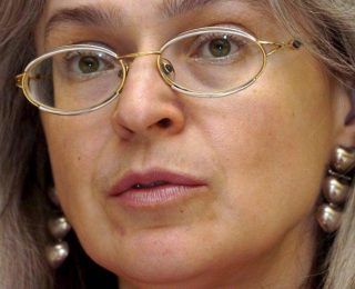 La artista Laia Abril recuerda a Anna Politkovskaïa en Letras y Notas